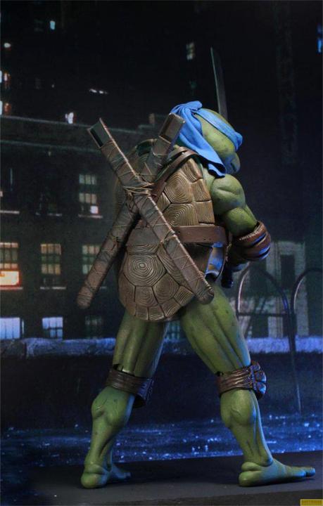 Immagine prodotto Neca Tartarughe Ninja: Leonardo 1/4