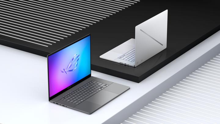 Image du produit ASUS ROG Zephyrus G16 RTX 5090 (16", Intel Core Ultra 9 285H, 64 Go, 2000 Go, DE)