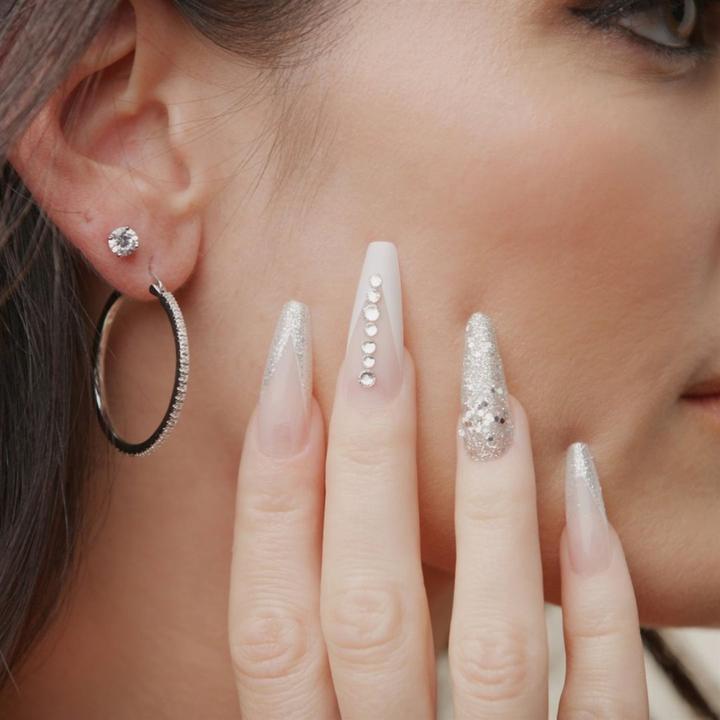 Produktbild KISS Adhesive nails Classy Nails Premium - Sophisticated 30 pcs (Kunstnägel)
