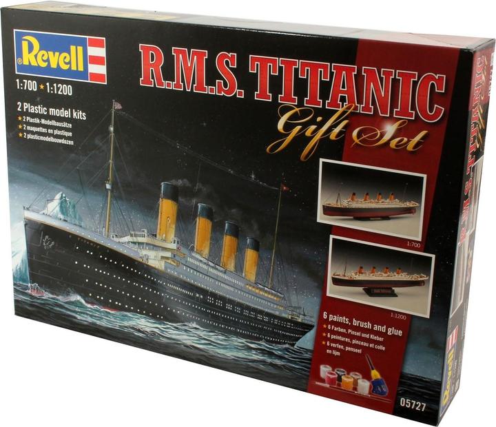 Actual product image Revell Gift set Titanic