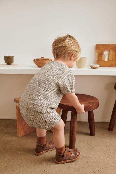 Sandnes Garn Anleitungsheft 2505 Sommerbaby Einzelanleitung 2505 Nr. 3 Leo Tee Baby & Leo Bloomer - Englisch