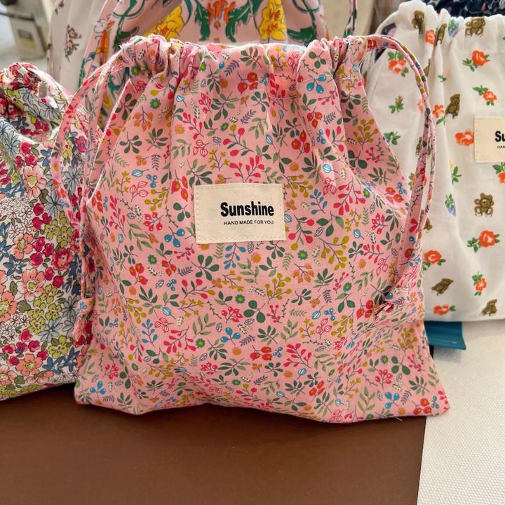 Produktbild Only-Bags.Store Portable Organizer für Unterwäsche Socken BH Baumwolle Make-up Tasche Travel Drawstring Taschen Ins