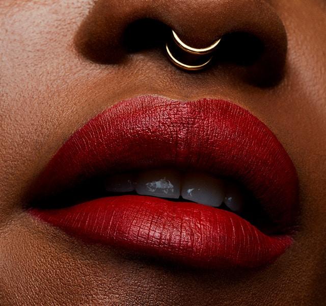 Image du produit MAC Cosmetics Lipcolour liquide Retro Matte (On se sent si bien)