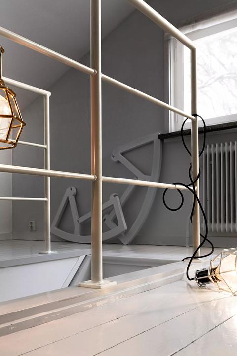 Immagine prodotto Design House Stockholm Lampada da tavolo con griglia in ferro (E27)