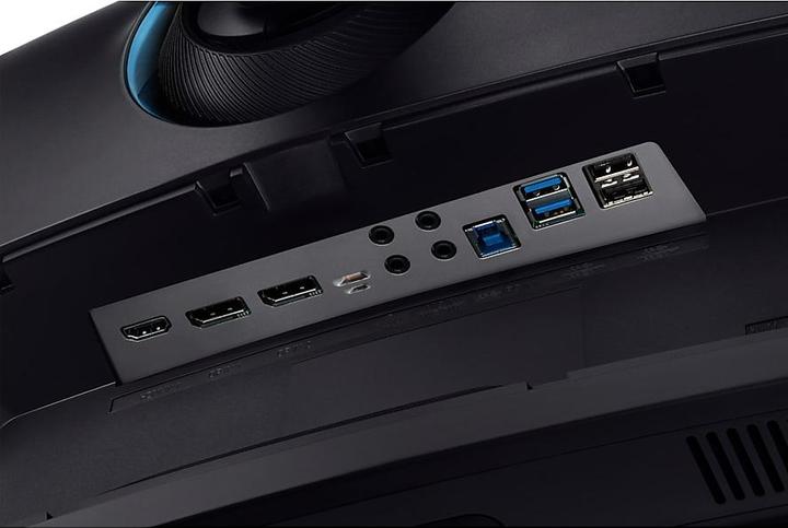 Actual product image Samsung C49RG94SSU (5120 x 1440 pixels, 49")