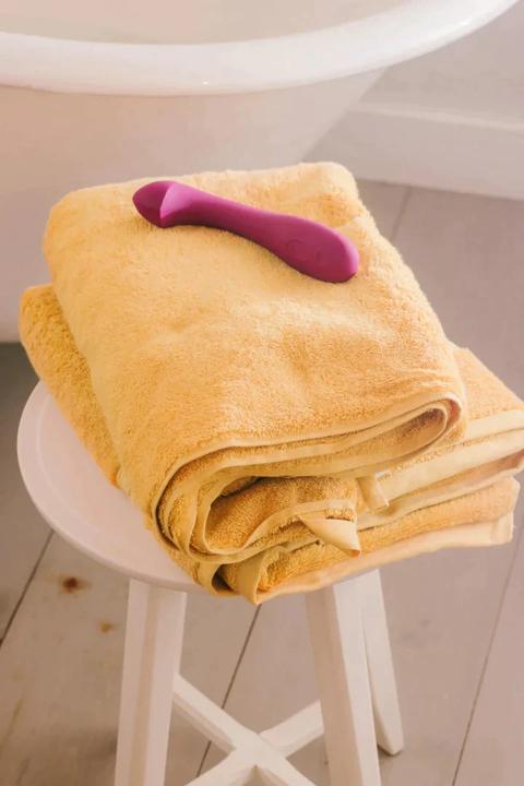 Image du produit Dame Products Vibromasseur Arc G-Spot Plum