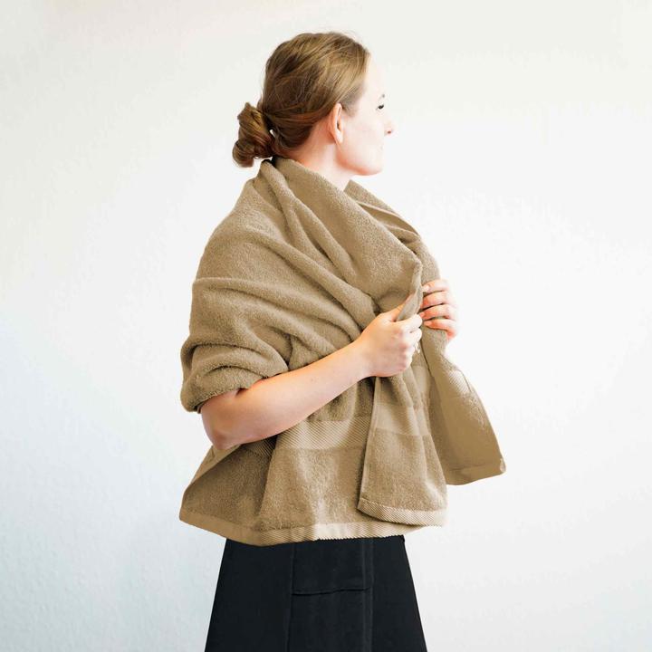 Taupe
