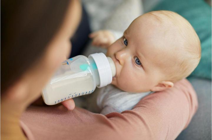 Produktbild Philips Avent Anti-Colic mit AirFree-Ventil - Neugeborenen-Set (260 ml)