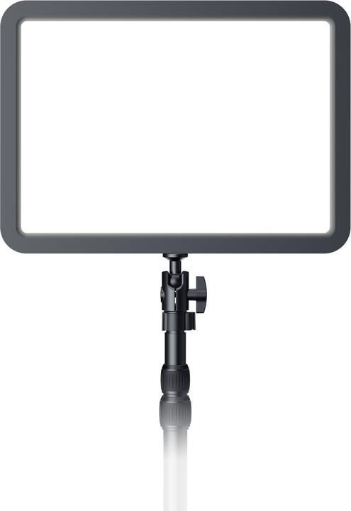 Actual product image Razer Key Light Chroma (2800 lm)