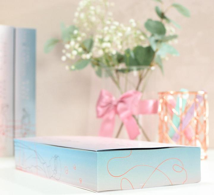 Actual product image Blue Seoul Nights (German, Kara Atkin, 2022)