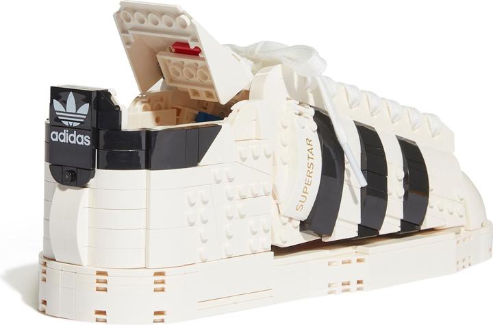 Image du produit LEGO Adidas Originals Superstar (10282, LEGO Icons)