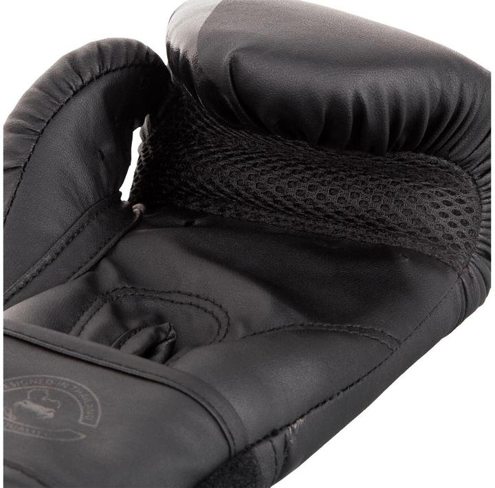 Produktbild Venum Challenger 2.0 (6 OZ, S)