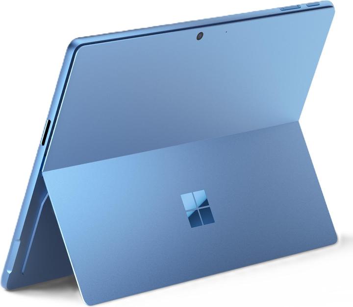 Produktbild Microsoft Surface Pro – Copilot+ PC (Netzteil separat erhältlich) – 11. Edition (13", Snapdragon X Elite X1E-80-100, 16 GB, 1000 GB, Ohne Tastaturlayout)