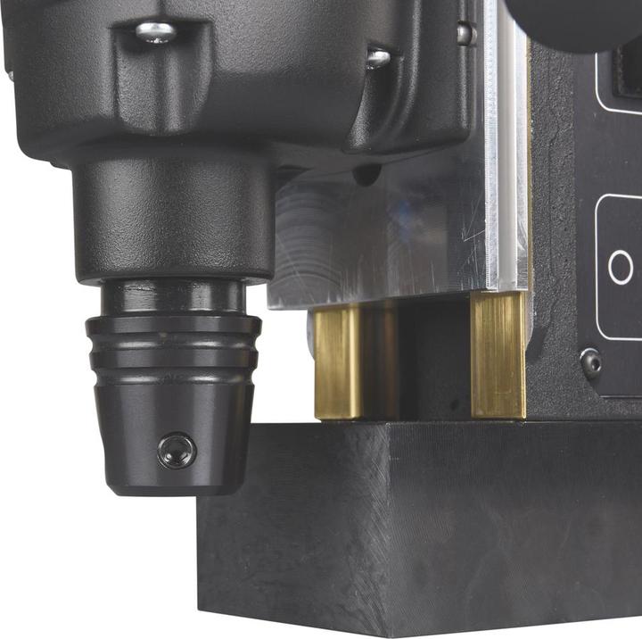 Actual product image Makita Magnetic drilling machine (Electrical connection)