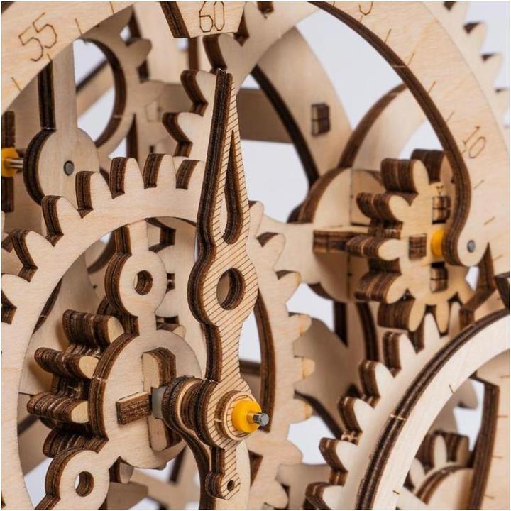 Actual product image Robotime Wooden clockwork kit (166 pieces)