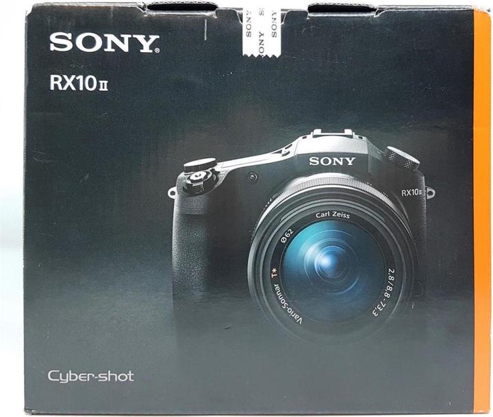 Produktbild Sony Cyber-Shot DSC RX10 Mark II (24 - 200 mm, 20.20 Mpx, 1")