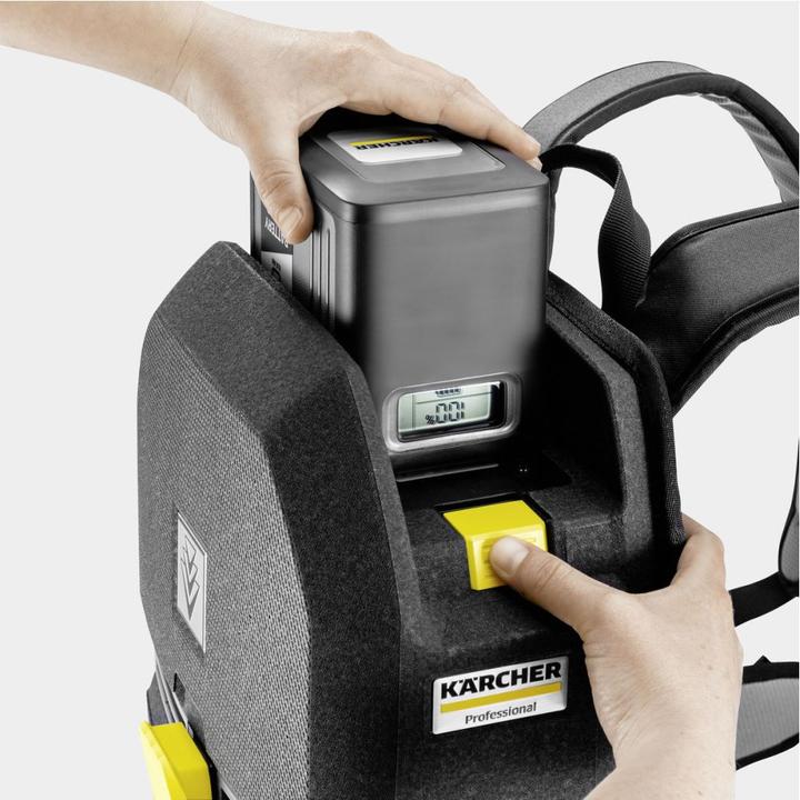 Actual product image Kärcher Battery back dry vacuum cleaner BVL 5/1 (Back hoover)