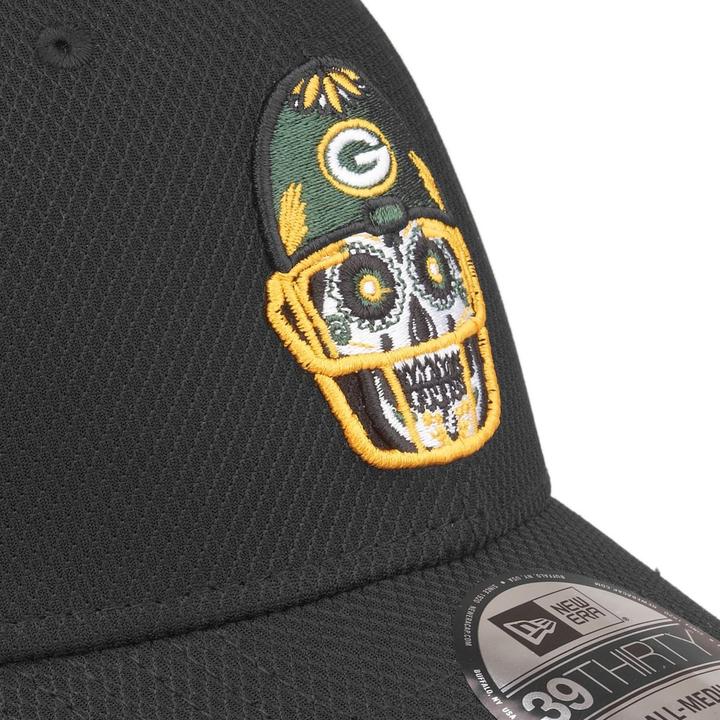 Image du produit New Era 39Thirty Stretchfit Diamond NFL Sugar Skull (S/M)