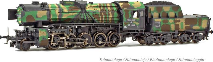 Actual product image Hornby DRB steam locomotive BR 42 camouflage Ep.Iic DCS (Track N)