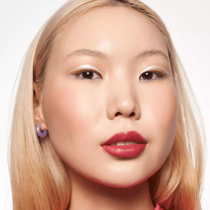 Image du produit essence BABY GOT BLUSH liquid blush (40 Coral Crush)