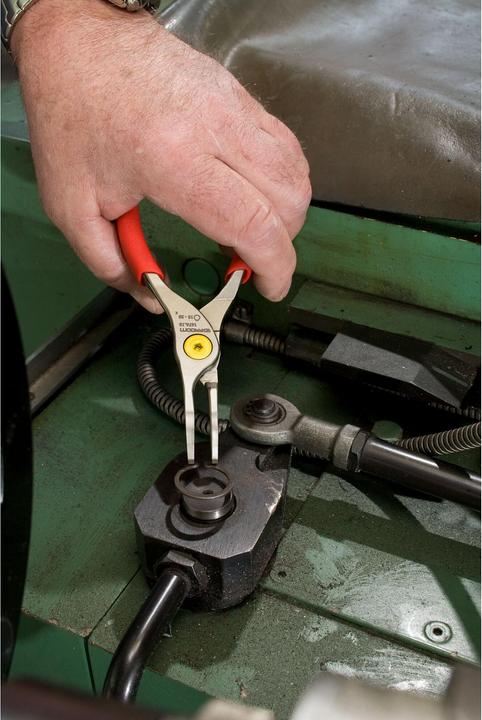 Actual product image Facom Circlip pliers (215 mm)