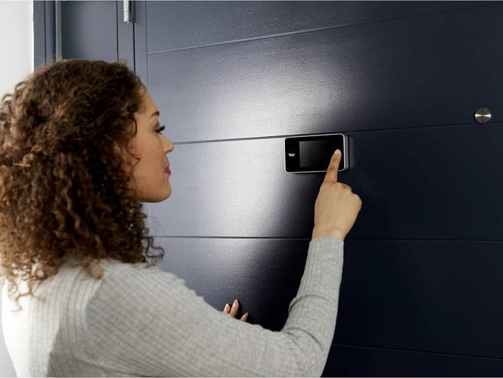 Actual product image Yale Digital door viewer DDV 500, 3.2" display, silver (Digital)