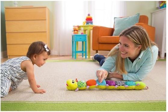 Produktbild Tomy Lamaze Musical Caterpillar