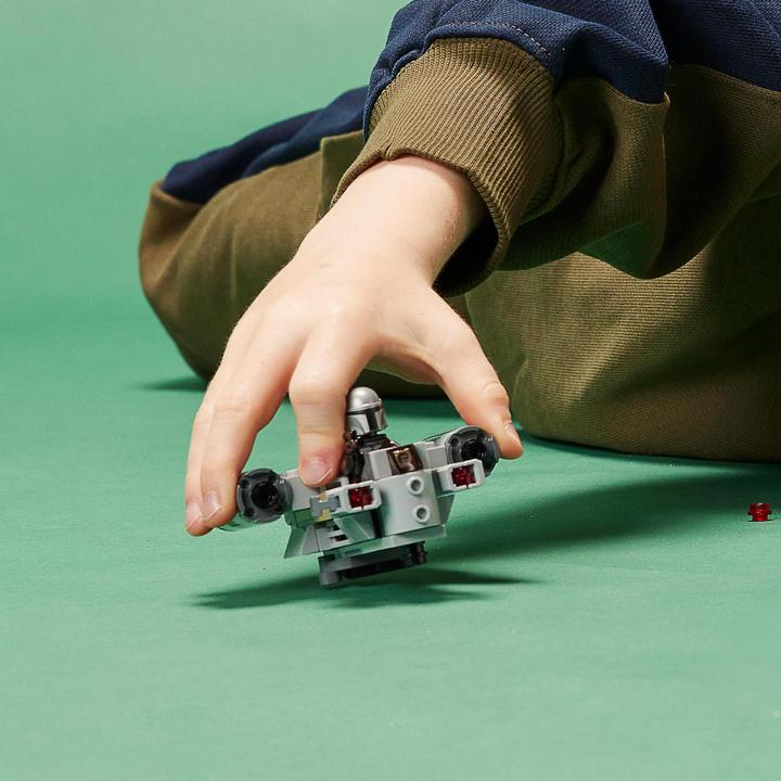Actual product image LEGO Razor Crest Microfighter (75321, LEGO Star Wars)