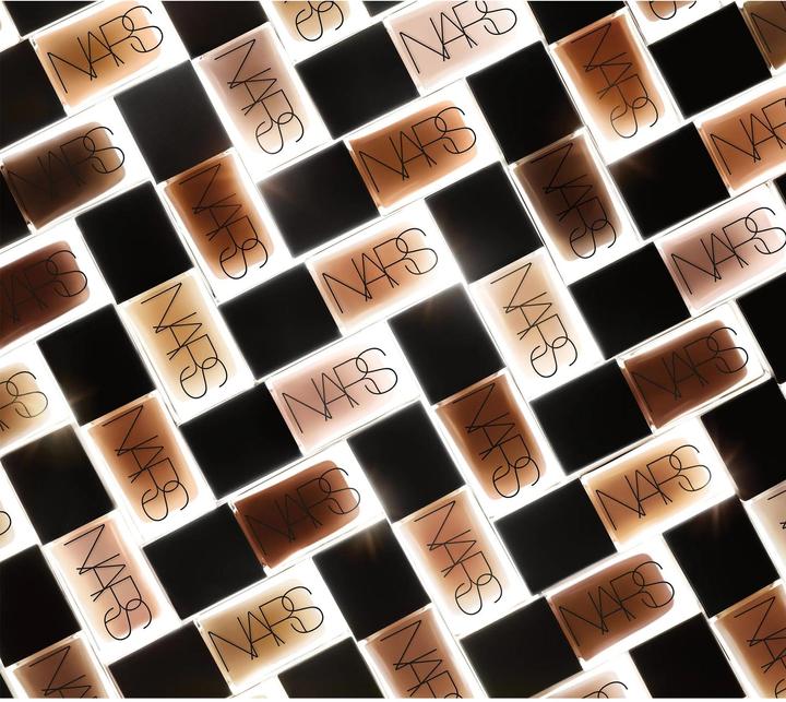Produktbild NARS Cosmetics Light Reflecting Foundation (Manaus)