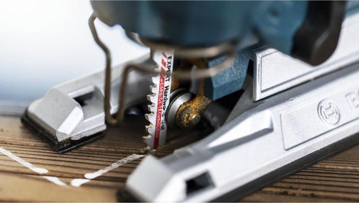Actual product image Bosch Professional Zubehör EXPERT 'Hardwood Fast' T 144 DHM Jigsaw blade, 3 pieces
