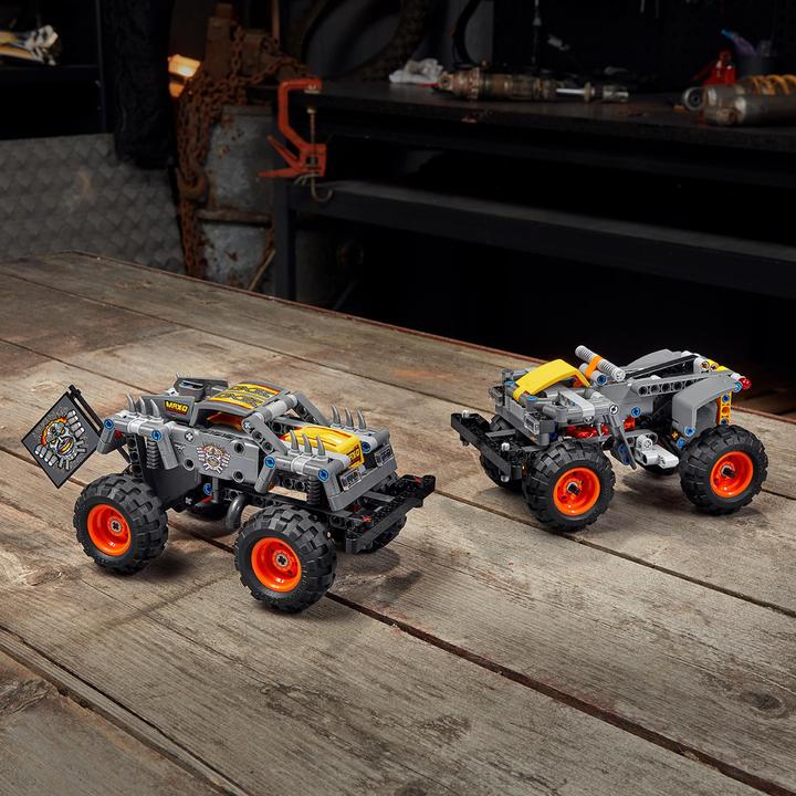 Actual product image LEGO Monster Jam Max-D (42119, LEGO Technic)