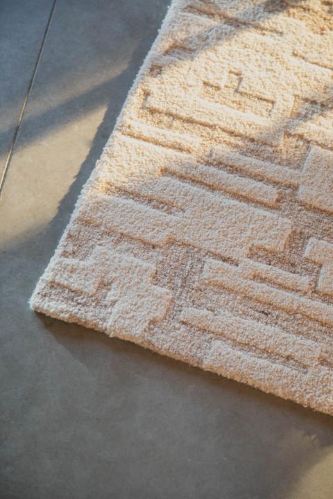 Actual product image Zuiver Hills Carpet 160x230 (160 x 230 cm)