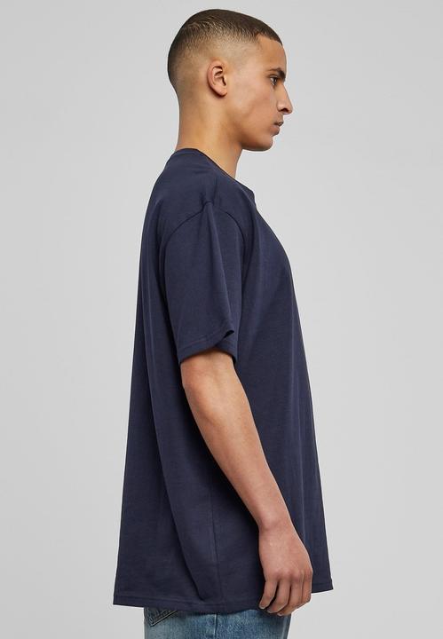 Actual product image Urban Classics Heavy oversized tee (5XL)