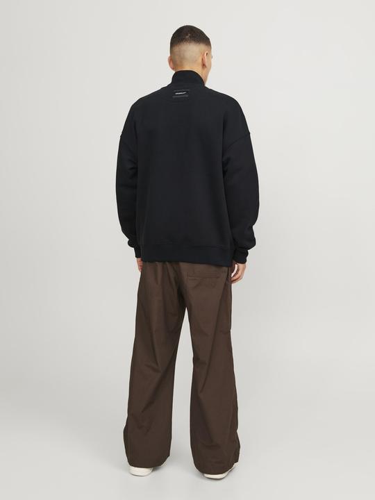 Actual product image Jack & Jones Single-coloured sweatshirt with round neck Sweatshirt with round neck (S)