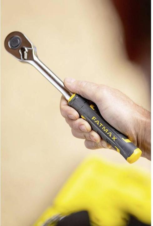 Immagine prodotto Stanley Set di chiavi a bussola, 26 pezzi, 1/2 pollici, tipo Set di chiavi a cricchetto e a bussola di SAM (25 mm, 31 mm, 18 mm, 28 mm, 17 mm, 8 mm, 16 mm, 34 mm, 23 mm, 33 mm, 11 mm, 20 mm, 29 mm, 19 mm, 32 mm, 10 mm, 15 mm, 22 mm, 21 mm, 30 mm, 14 mm, 27 mm, 12 mm, 9 mm, 26 mm, 24 mm, 13 mm)