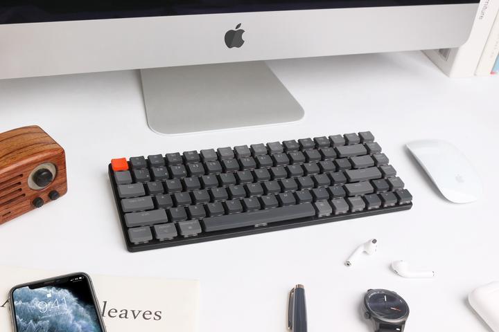 Produktbild Keychron K3 (CH, Kabelgebunden, Kabellos)