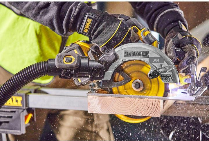 Actual product image DeWalt Battery hand circular saw