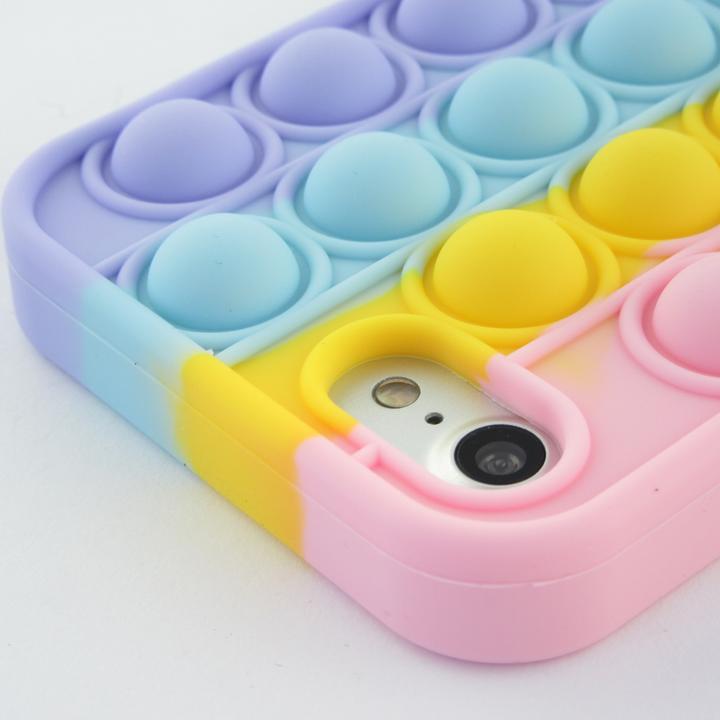 Actual product image PhoneLook Sleeve Silicone Bubbles Anti-Stress Rainbow (Apple iPhone 7)