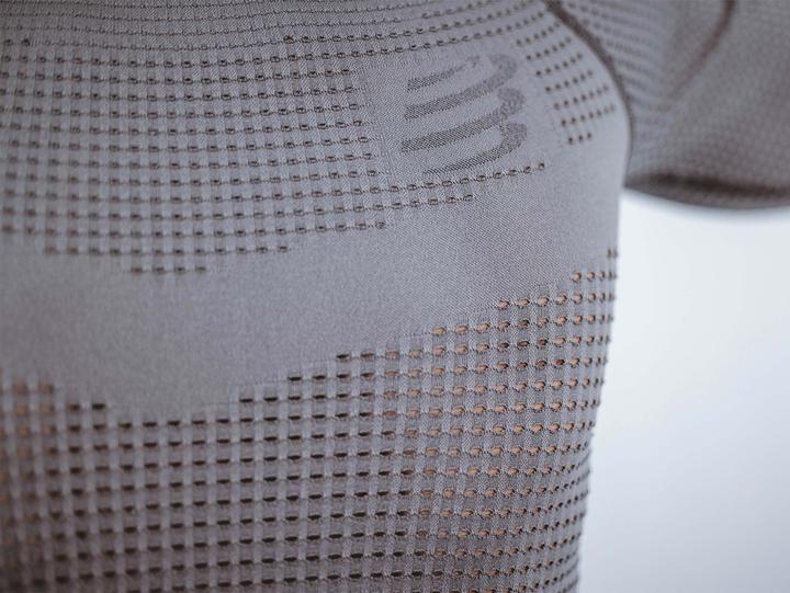 Actual product image Compressport On/Off Base Layer LS Top M (XL)