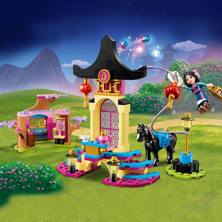 Actual product image LEGO Disney Mulan's Training Ground (43182, LEGO Disney)