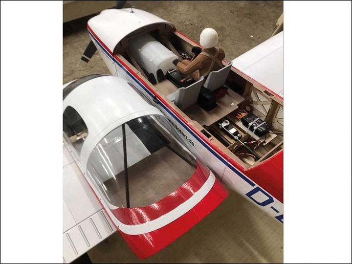 Image du produit Vq Models Piper PA-38 Tomahawk / 1900mm ARF (Multi moteur)