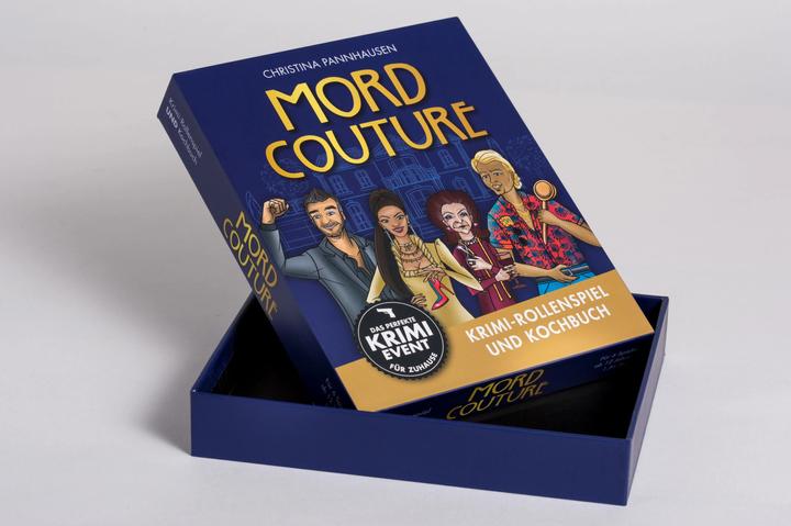 Produktbild Mord Couture. Krimi-Rollenspiel und Kochbuch. Das perfekte Krimi-Event für Zuhause. Für 6 Spieler (Deutsch)