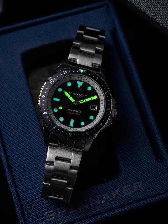Actual product image Spinnaker SP-5136-11 Croft Pioneer (Rotating bezel left)