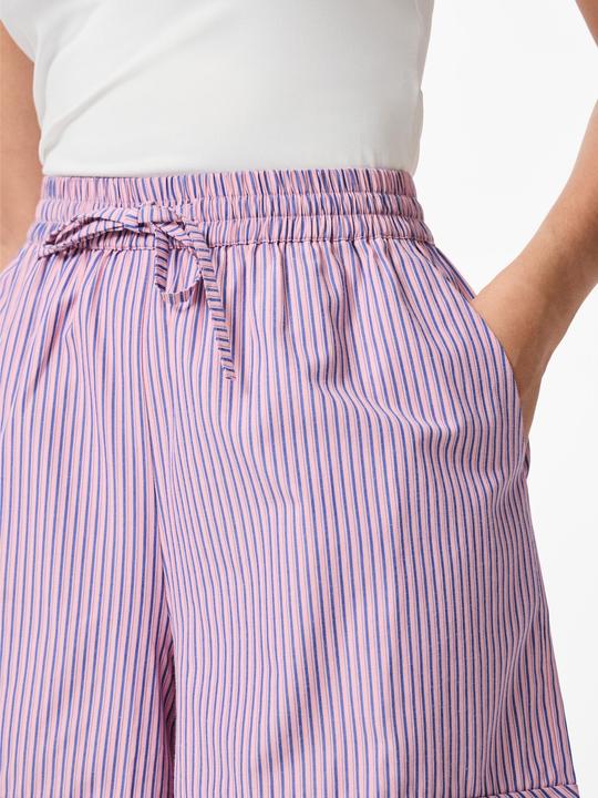 Produktbild Pieces PCFEMME Shorts (L)