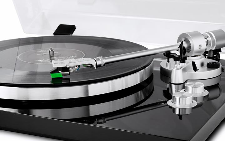 Image du produit Akai Professional Bt500 (Milieu de gamme, Manuel)