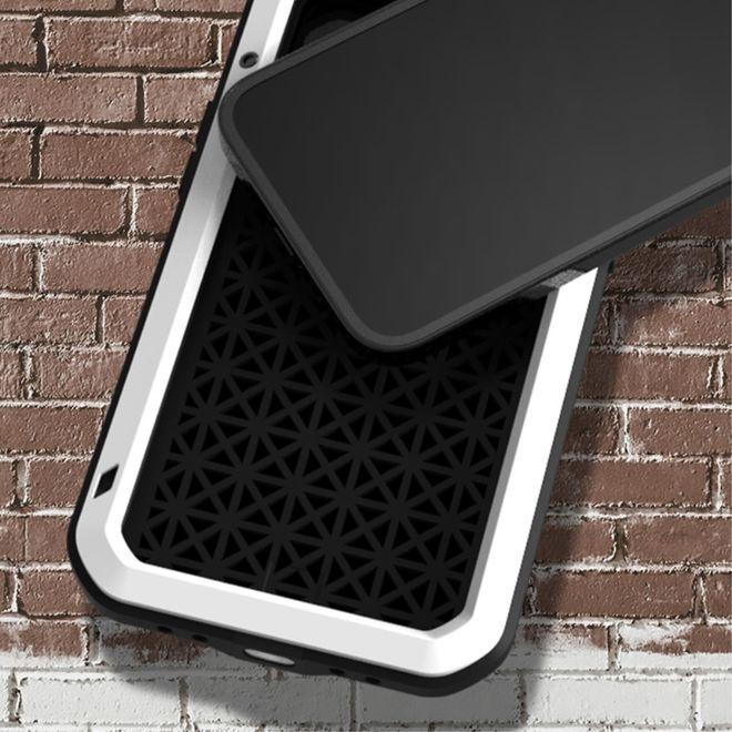 Image du produit Love Mei Couvercle en métal de la série Puissant (Apple iPhone 13 Pro)