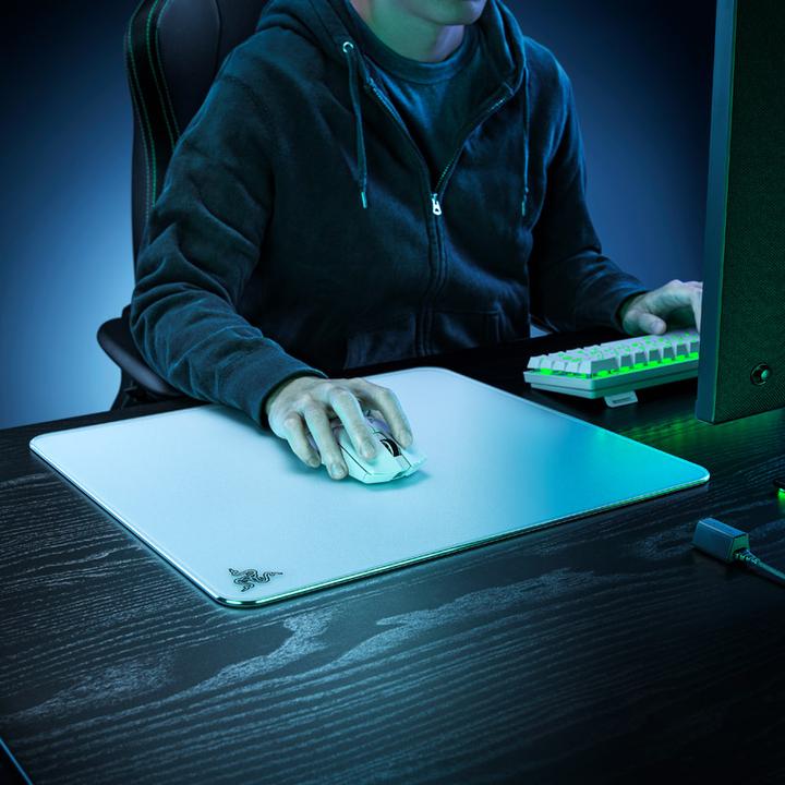 Immagine prodotto Razer Atlas (L)
