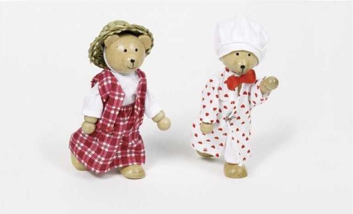 Actual product image Goki Dollhouse wears dolls + clothes