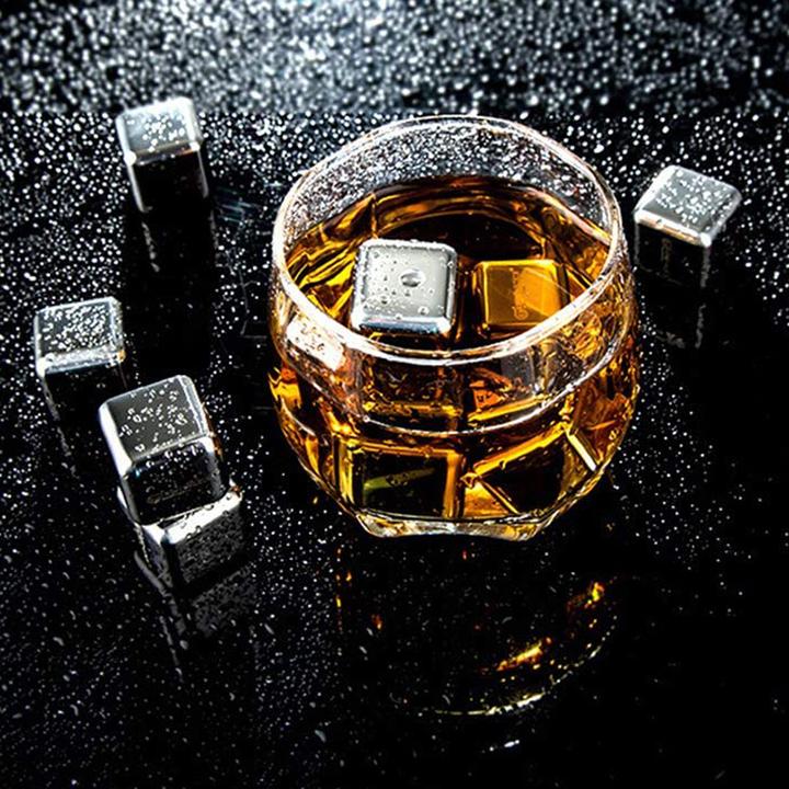 Image du produit PhoneLook Élégant et luxueux ensemble de glaçons polis et chromés Whisky / Cocktails (4 pièces) (Pierres à whisky)