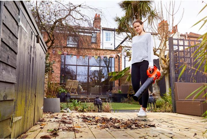 Actual product image Black & Decker BCBL200BXJ (Rechargeable battery operated, Leaf blower)